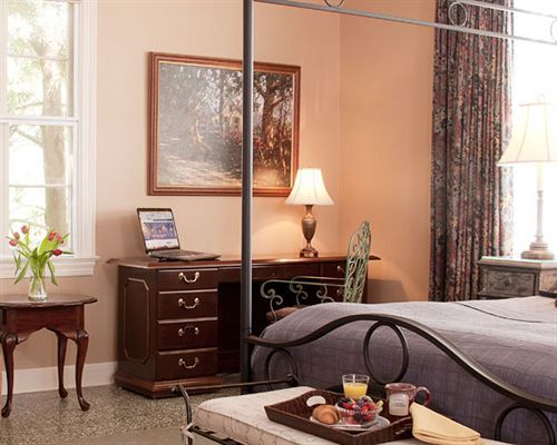 The Stockade Bed & Breakfast 3*
