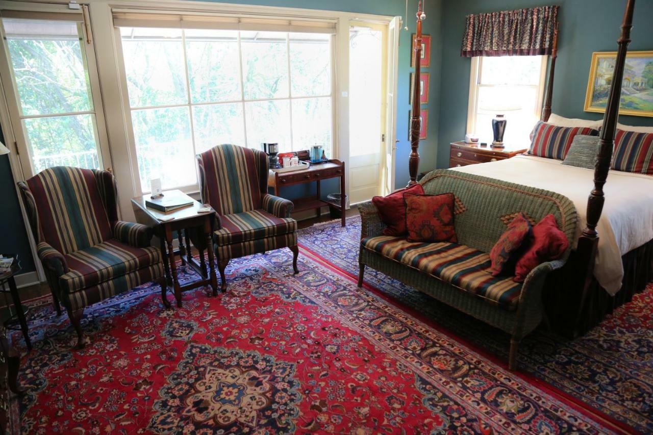 The Stockade Bed & Breakfast