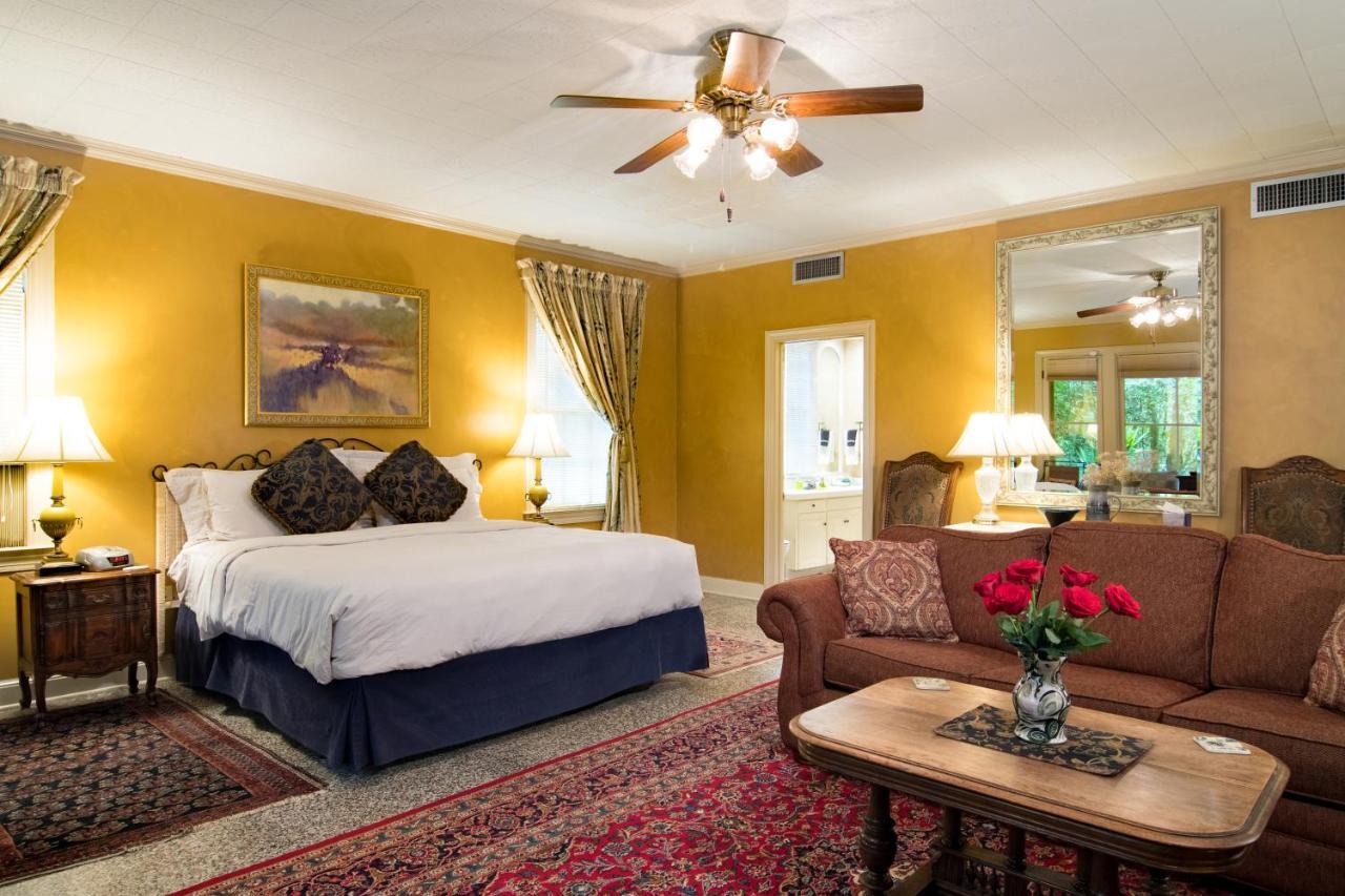 The Stockade Bed & Breakfast